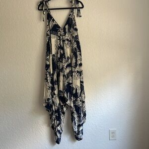 Hawaiian jumpsuit 🌺